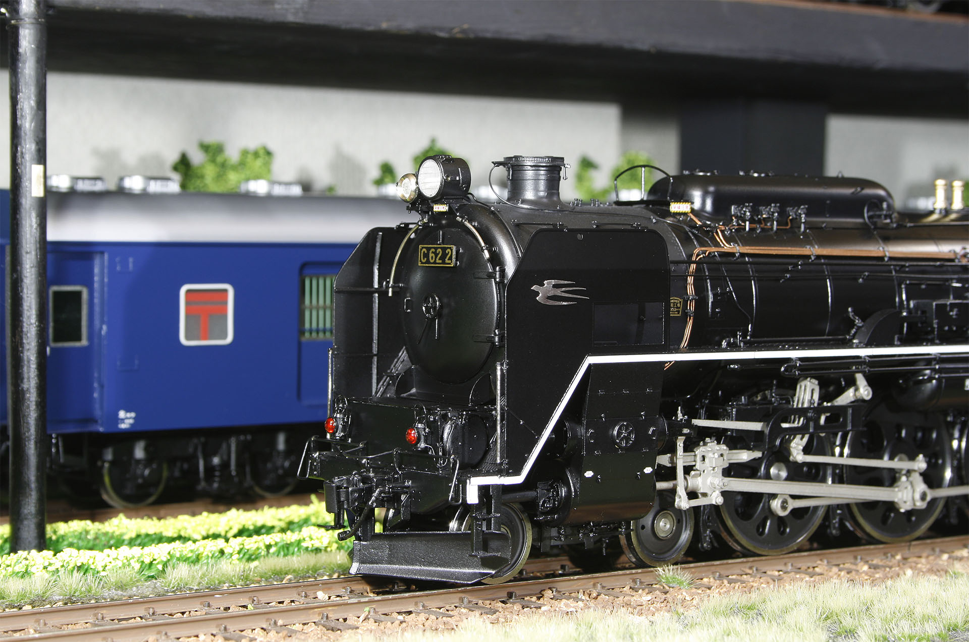 国鉄 C62形2号機 蒸気機関車 縮尺:1/45 軌間24mm 模型 - 鉄道模型